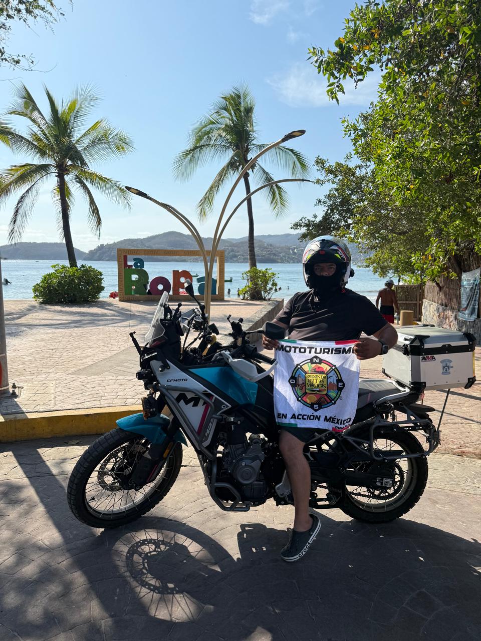 Playa “La Ropa”, Zihuatanejo, Guerrero.