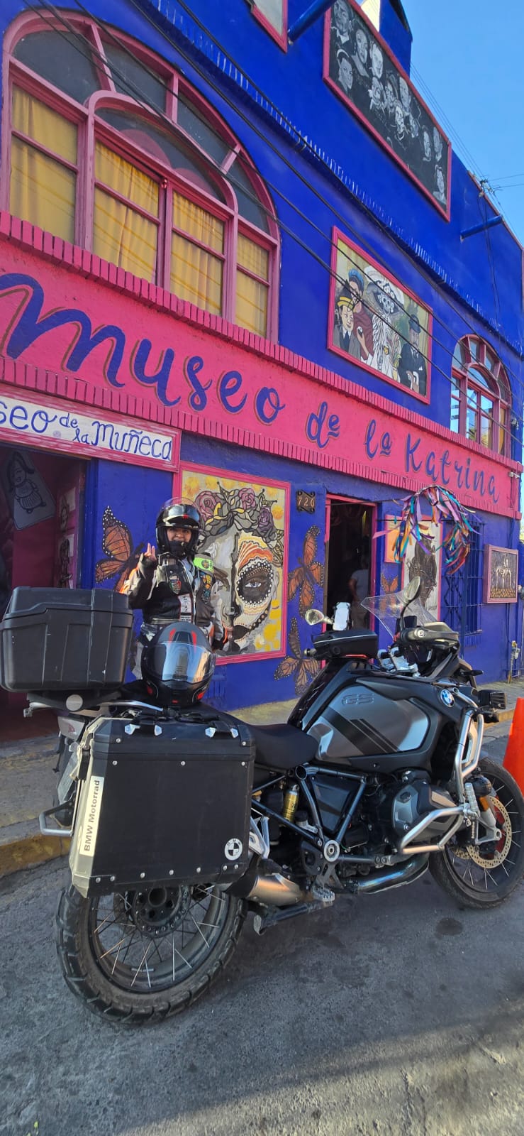 Museo de las katrinas y las muñecas