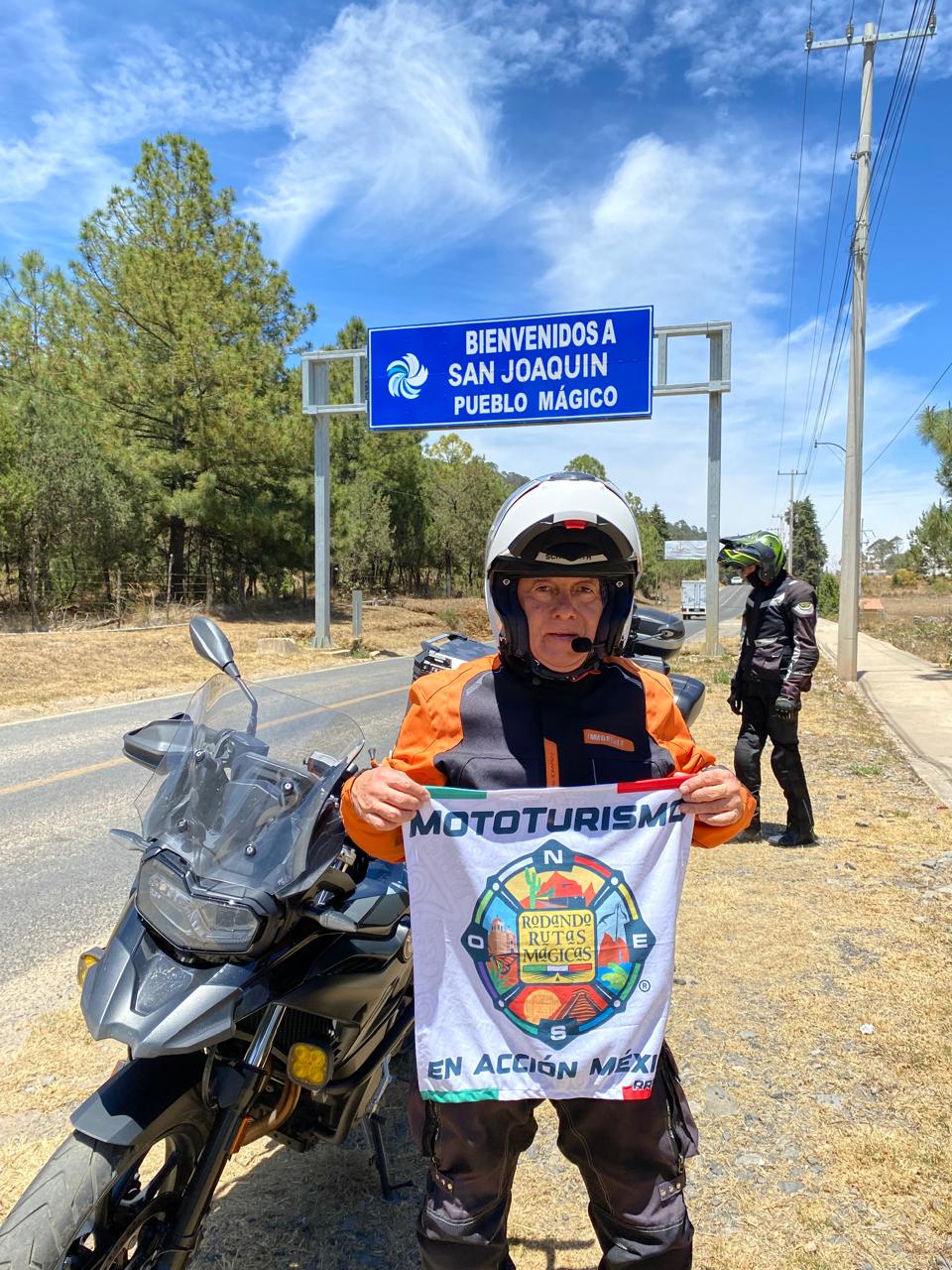 VIAJANDO A QUERETARO