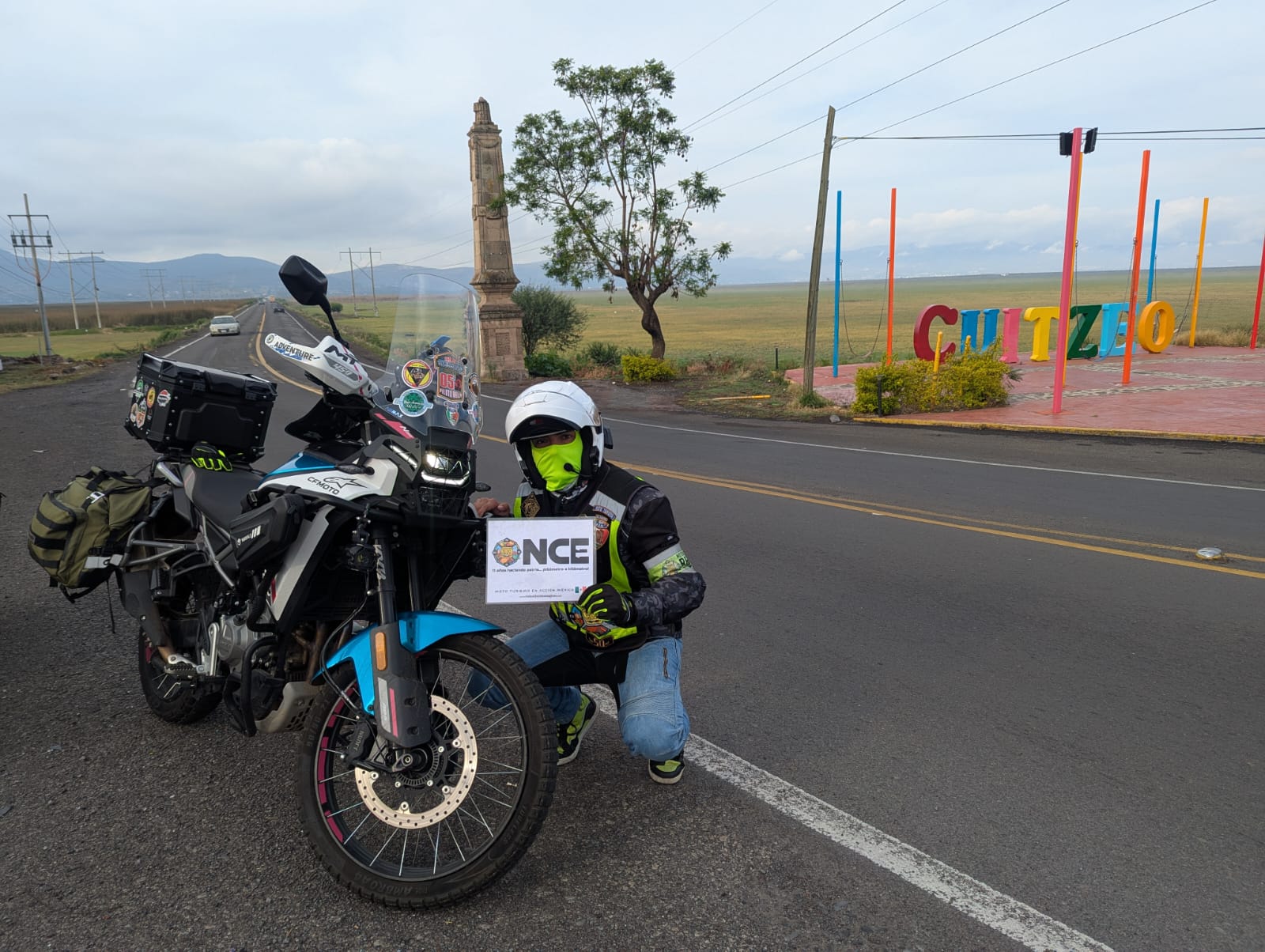 Entre Agua y Asfalto. (Basta en Ruta)
