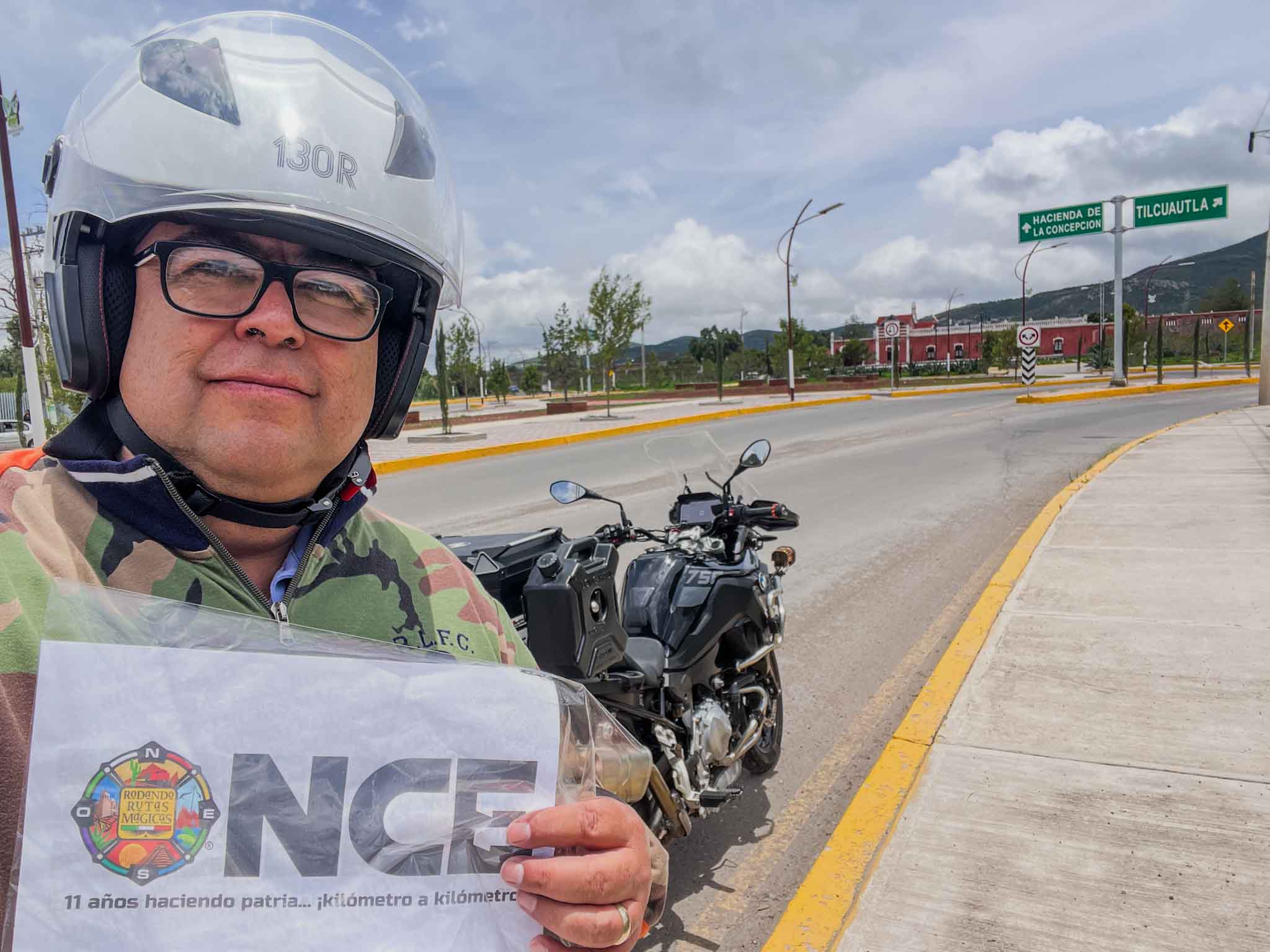 Encrucijada en el camino