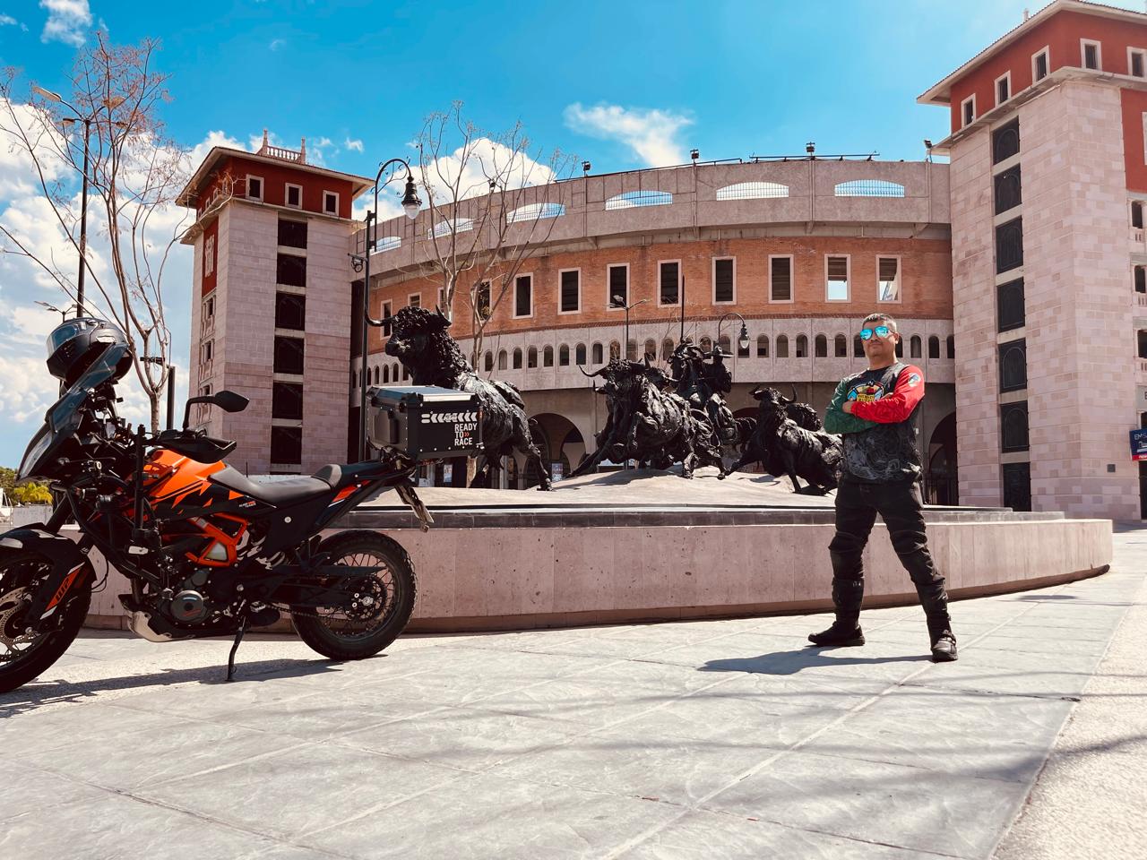 Momumento al encierro AGS AG