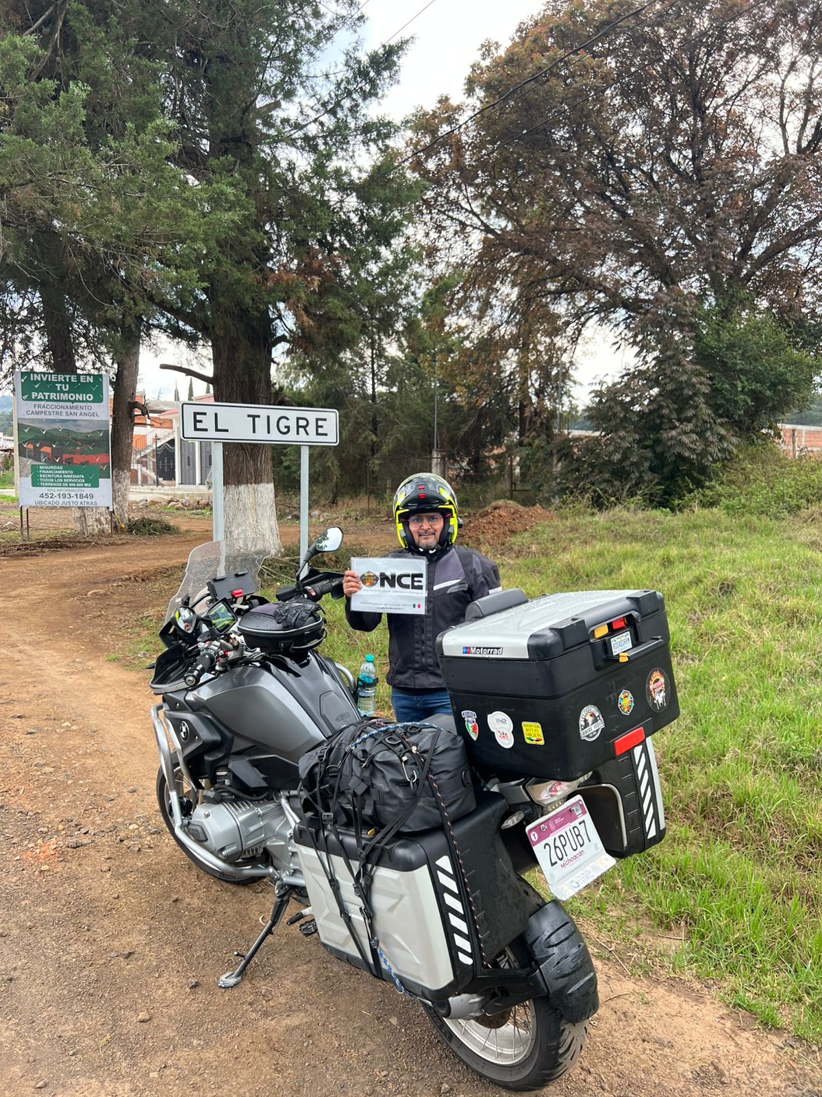 Letrero con E el tigre