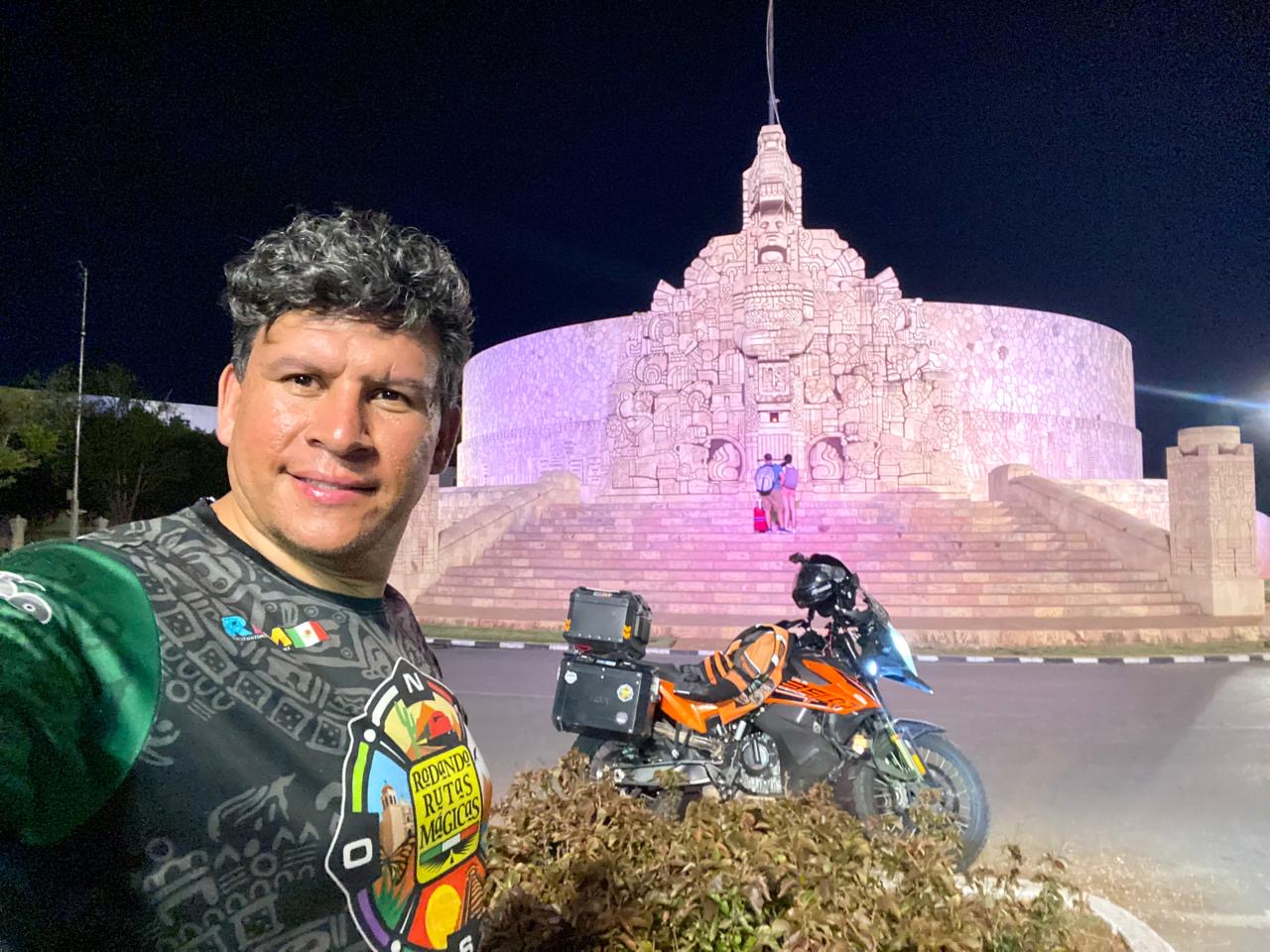 MONUMENTO A LA PATRIA