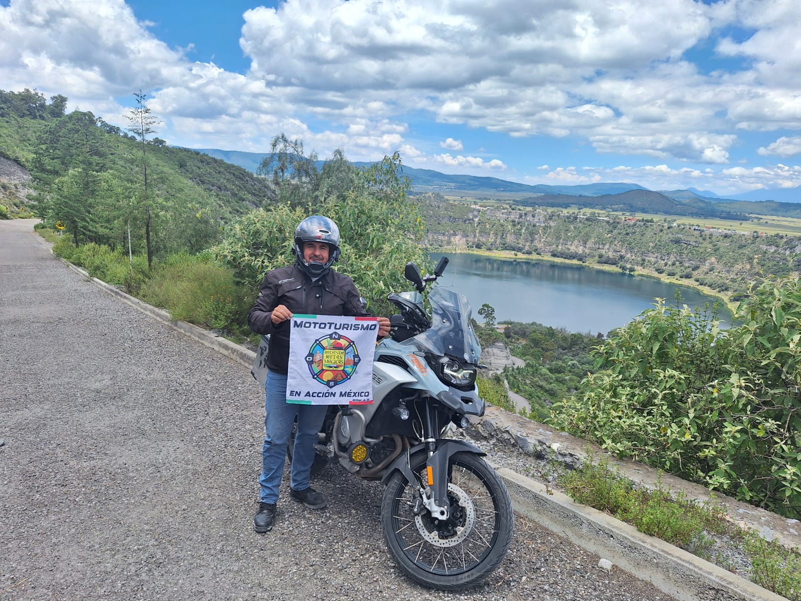 Crater laguna aljojuca