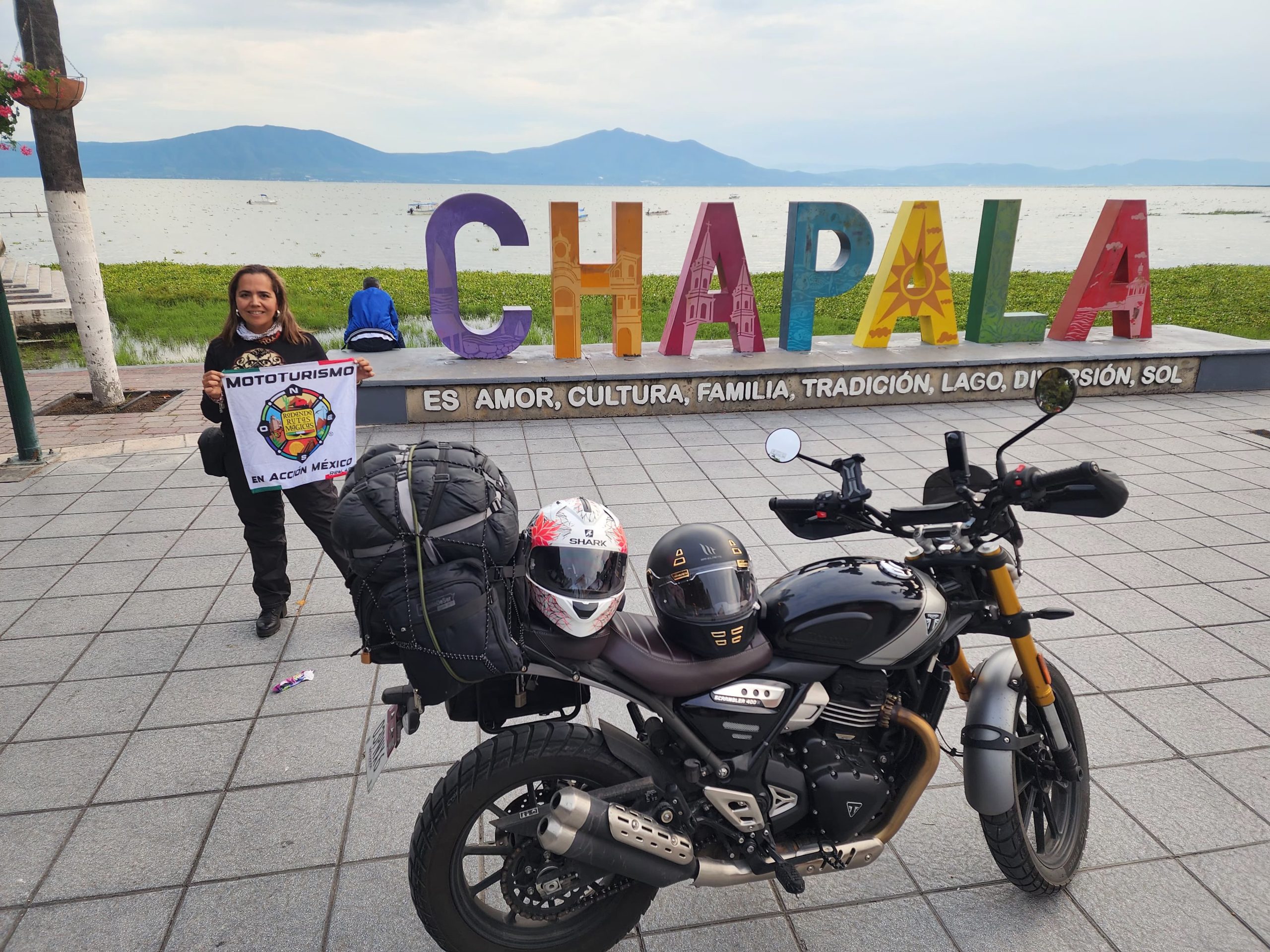 México Azul, Lago de Chapala