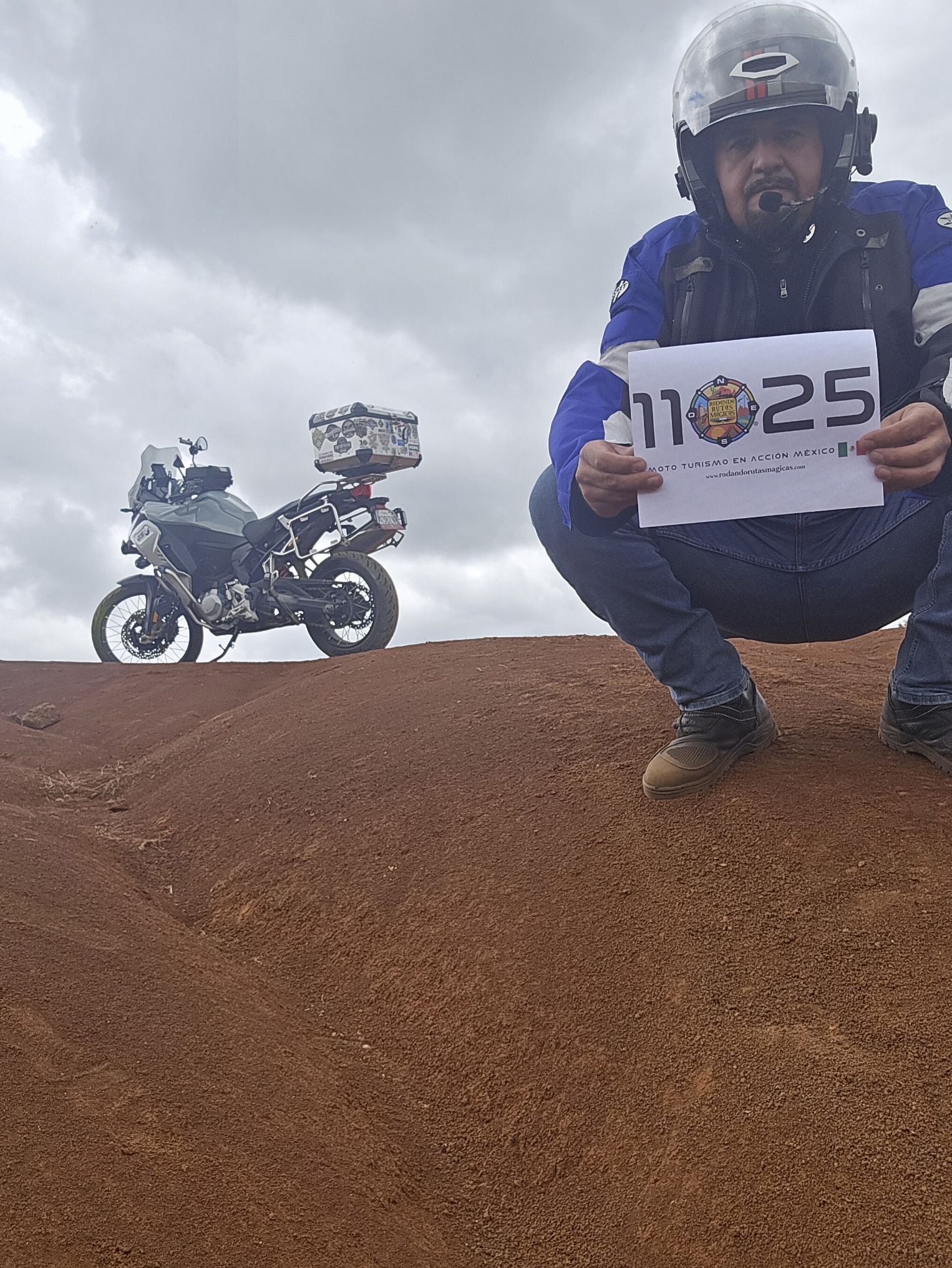 Misión #16 paisaje planetario