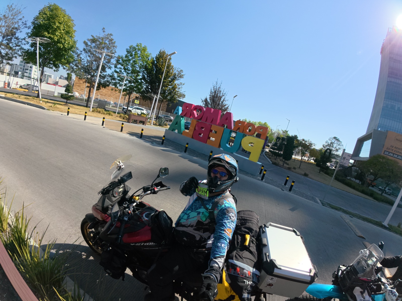 Alrevez tambièn cuenta