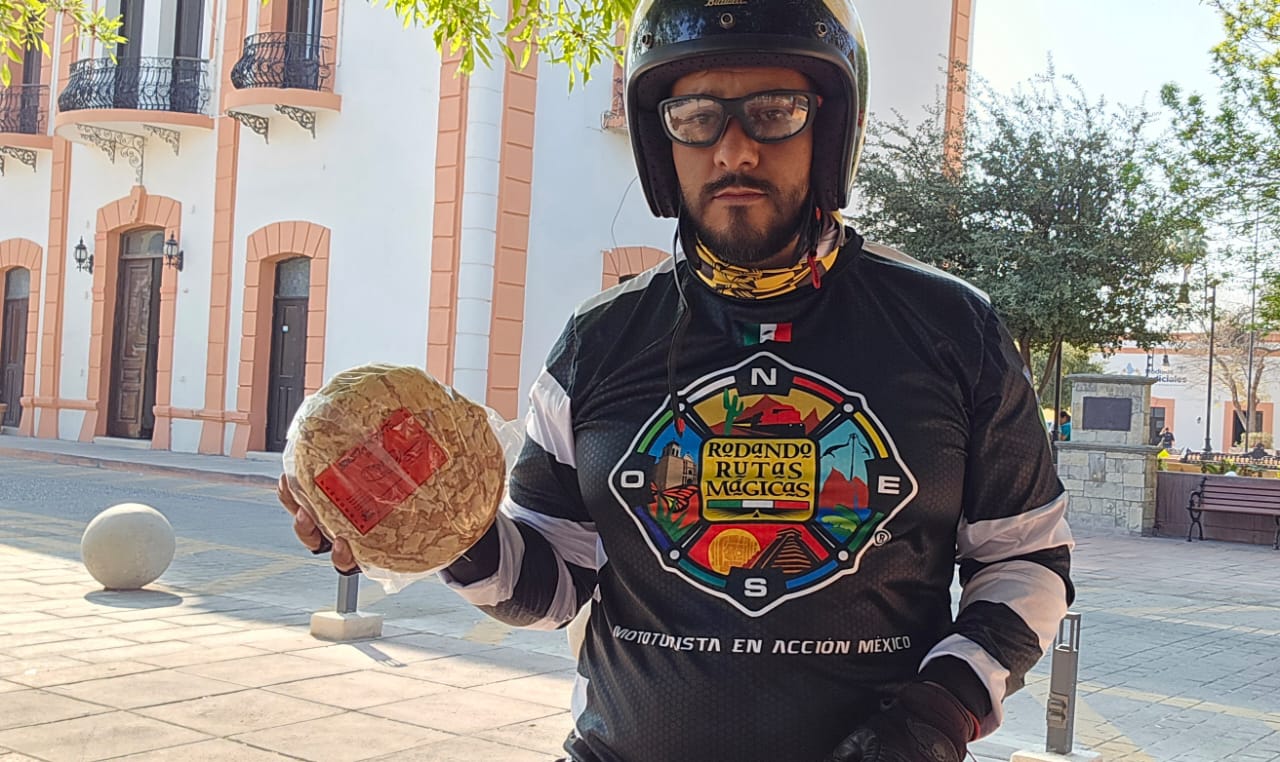 Cemita el tradicional pan de nuevo león