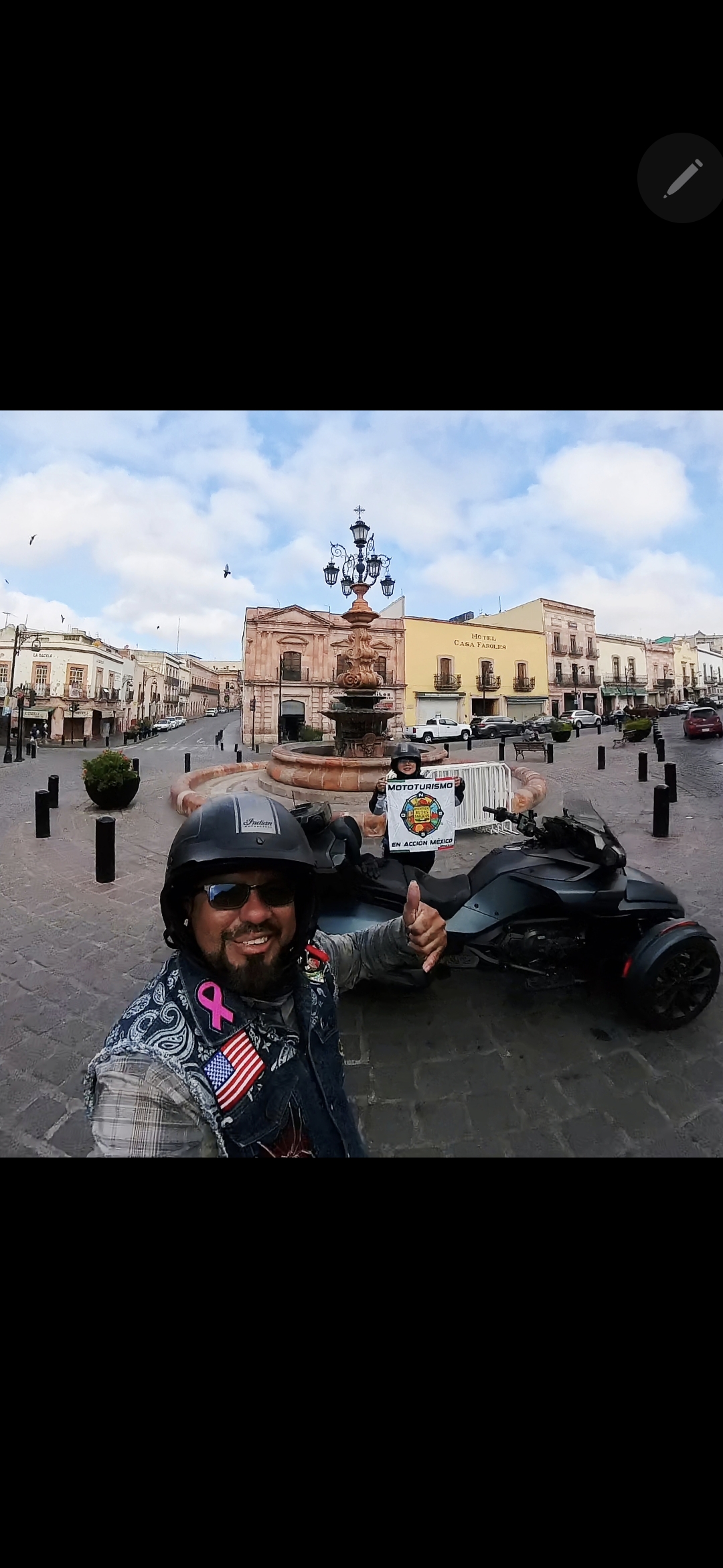 Emblematicos en la fuente de los faroles