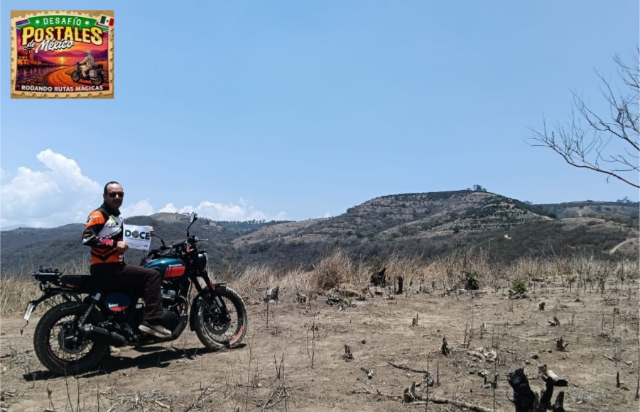 Postal entre montaña y cerro: Cerro de la mina amarilla en Huescalapa, Jalisco