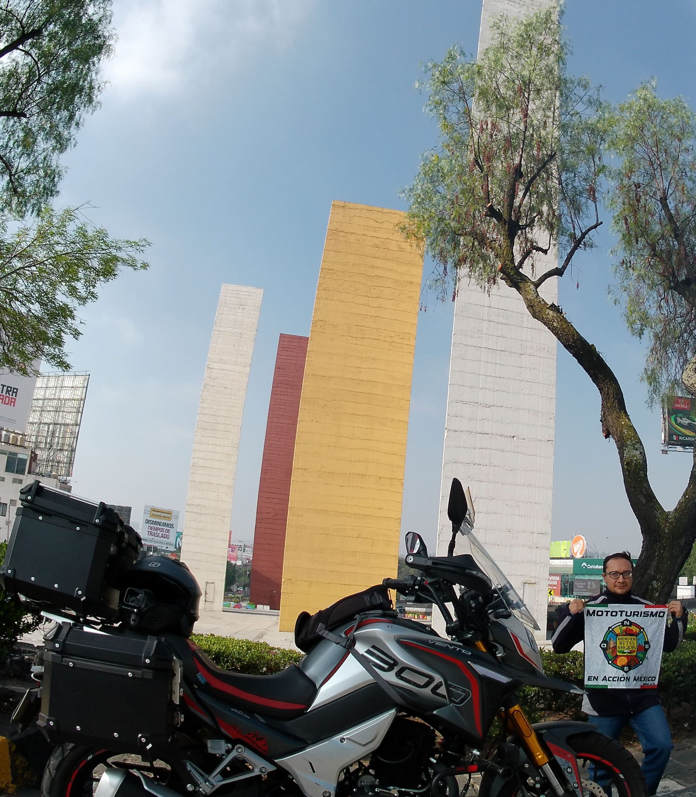 Torres de Satélite, EDOMEX