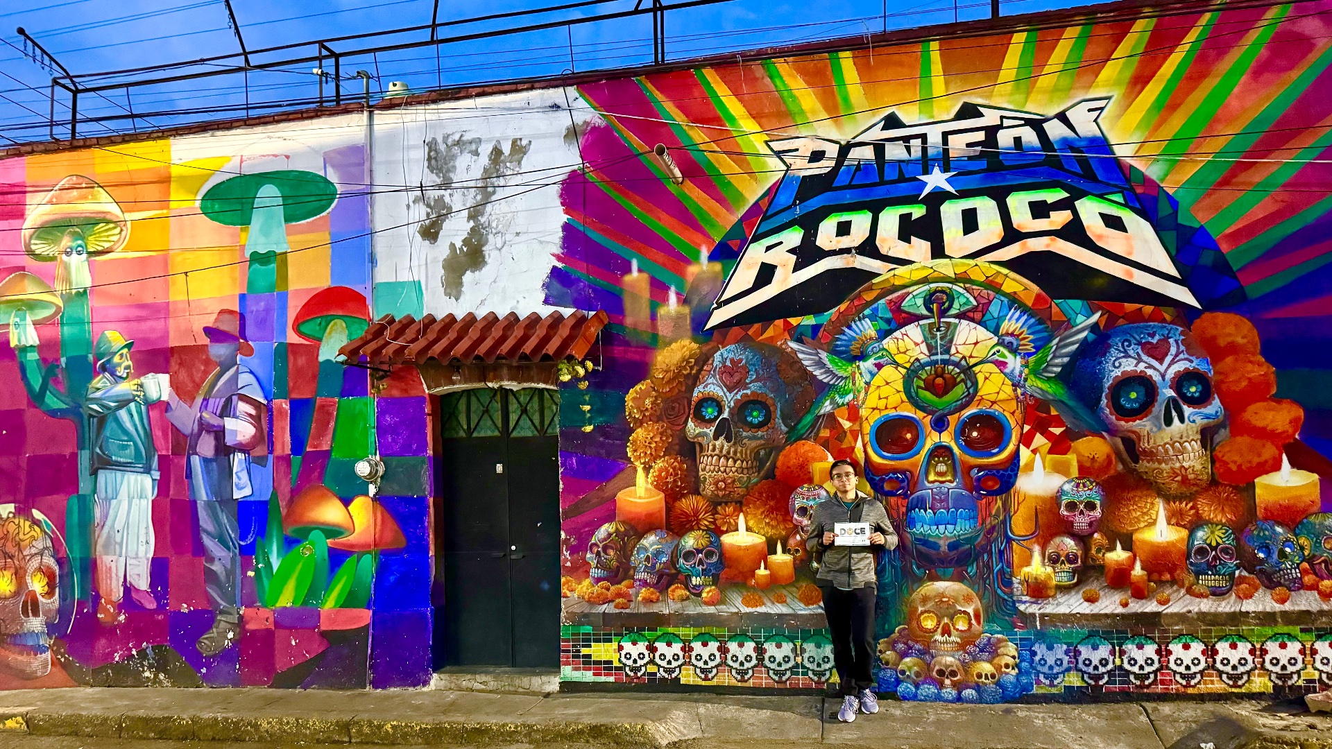 Mural frente a al taller de los artistas.
