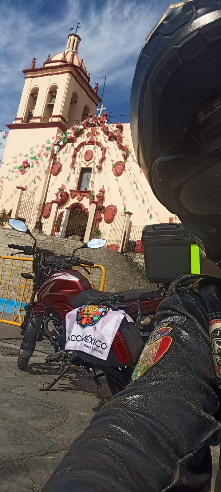 Parroquia de Santiago apóstol