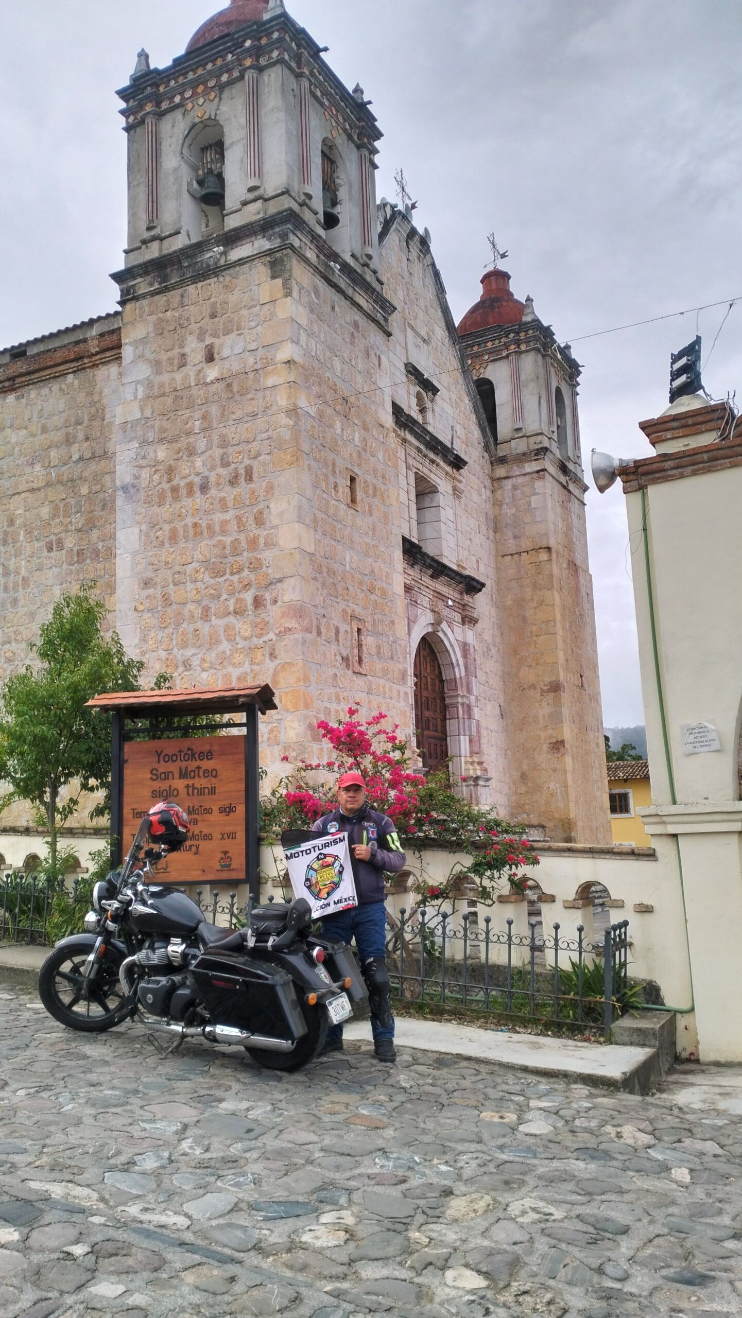 Parroquia de San Mateo en Capulálpam de Méndez, Oaxaca – Pueblo Mágico