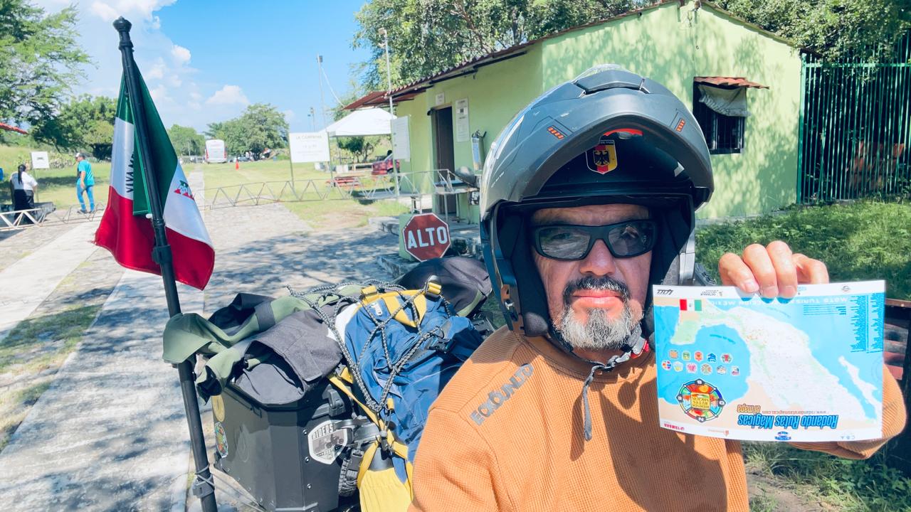 No me dejó meter la moto